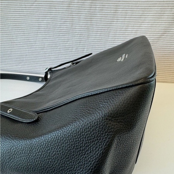 Coach CM074 Black Pebbled Leather “Meadow” Shoulder Bag pre-owned. - Picture 8 of 9
